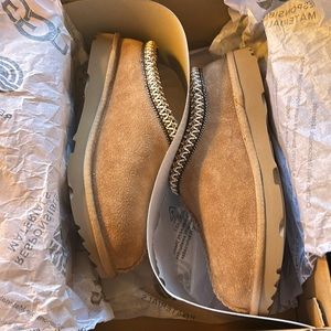 Brand new in box! UGG Tasman II Slippers in Chestnut.